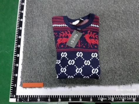 gucci christmas sweater reindeer|[QC] Pelitano’s Gucci Christmas Sweater vs. Retail!.